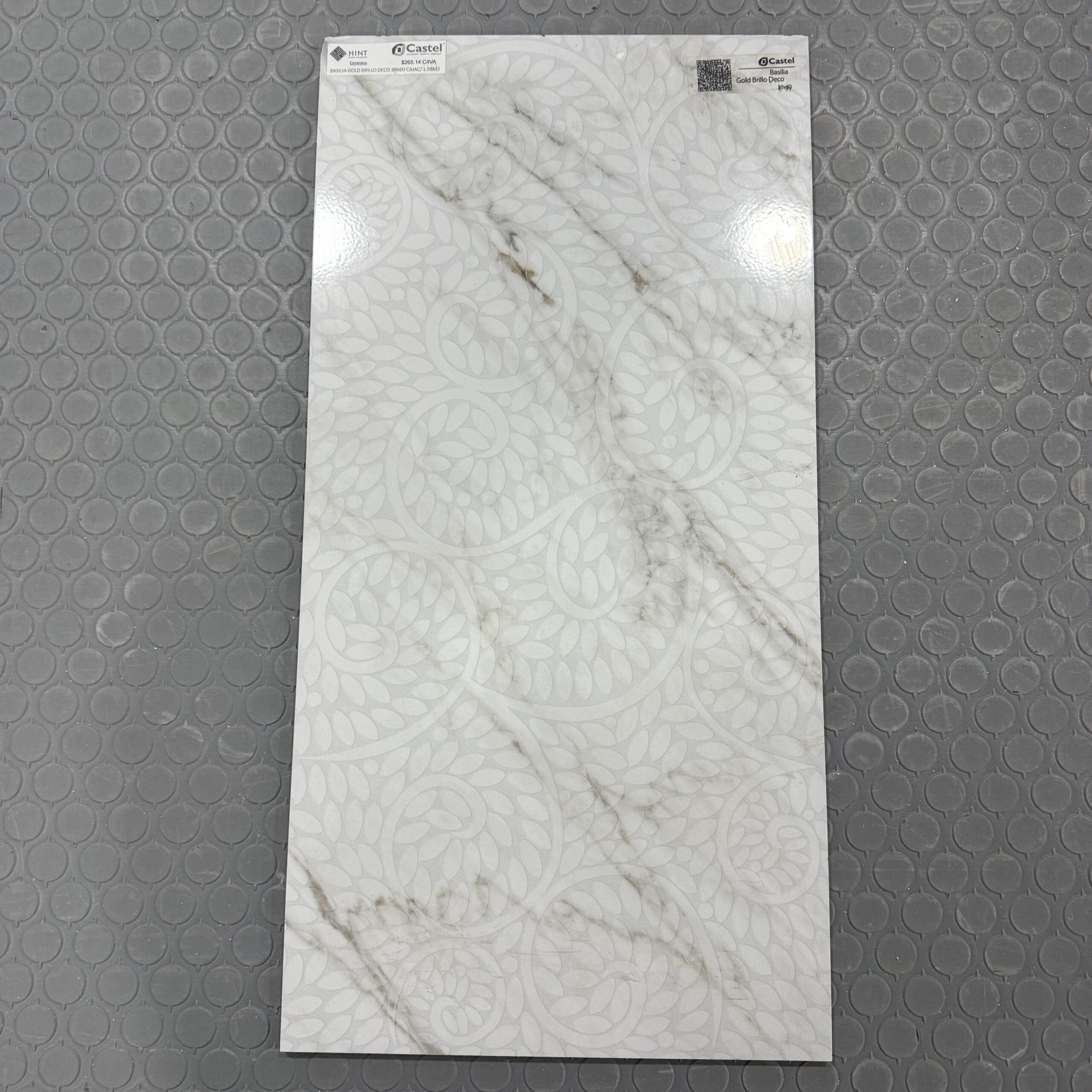 Basilia 36 Gold brillo deco 30 x 60 11pzas caja 1.98